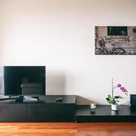 شقة By The Sea Ii - Calmo Com Piscina E Vista Mar. *