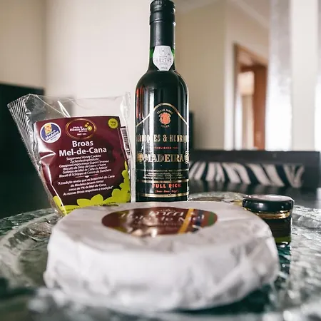 By The Sea Ii - Calmo Com Piscina E Vista Mar.